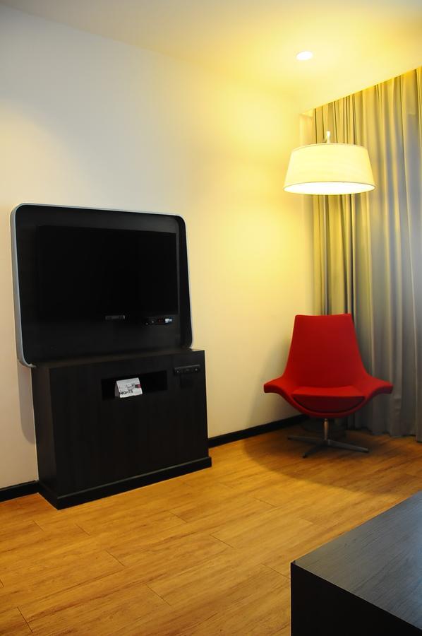 Park Inn By Radisson Gurgaon Bilaspur Manesar Zewnętrze zdjęcie