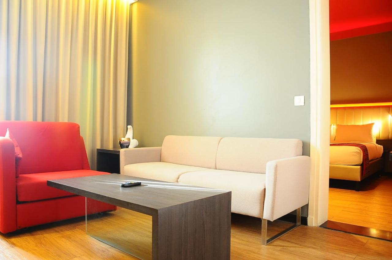 Park Inn By Radisson Gurgaon Bilaspur Manesar Zewnętrze zdjęcie